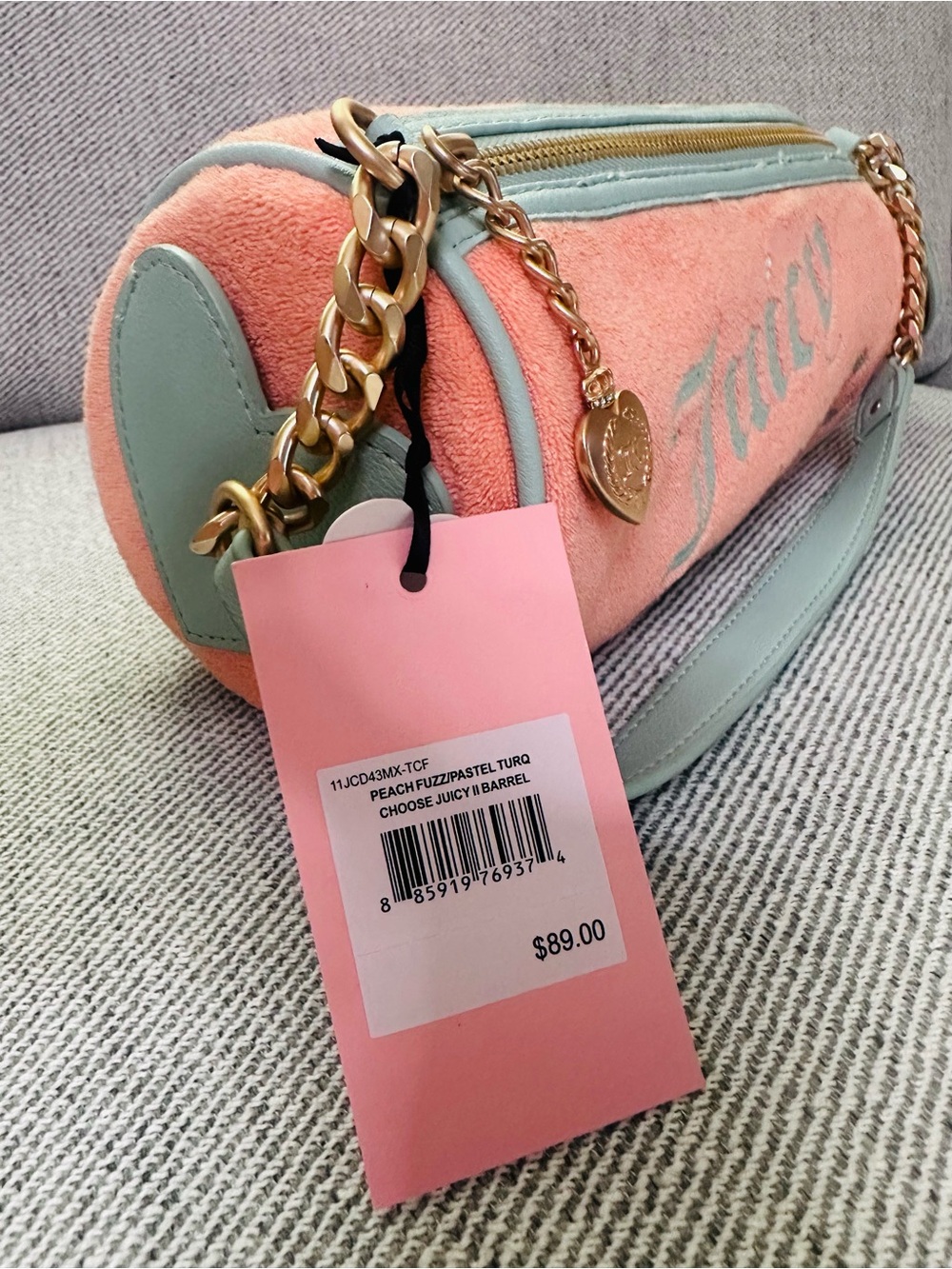 Juicy Couture Coral Suede Barrel Bag with Mint Trim and Gold Chain NwT - Picture 3 of 6